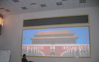 赢康助Barco边缘融合系统登上世界屋脊