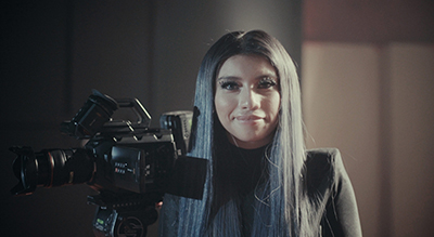 格莱美获奖歌手Kirstin Maldonado单曲《Naked》MV采用15台Blackmagic摄影机拍摄