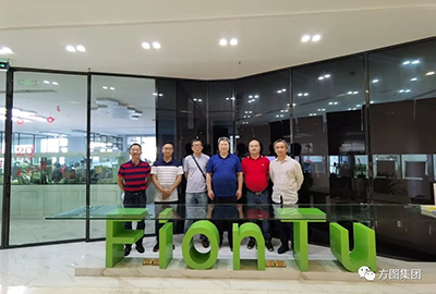 方图集团与强者同行、智者为伍，开创更加辉煌的明天！