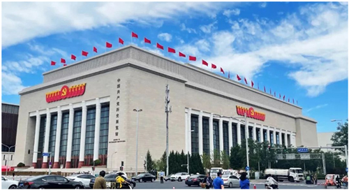 中国共产党历史展览馆隆重开馆：利亚德屏重现红色记忆