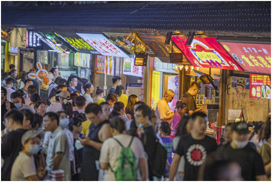 新鲜感拉满，索诺克助力沈阳五爱市场夜经济发展