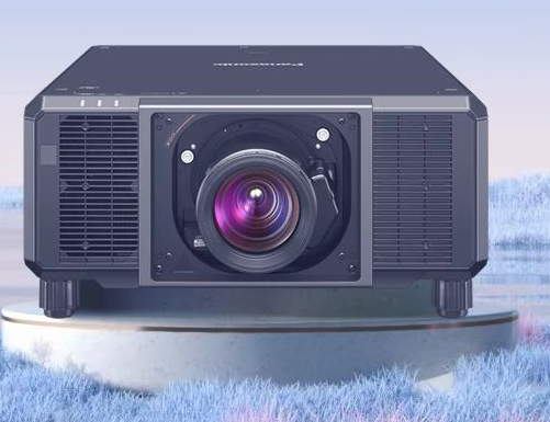 松下PT-SRQ25KC 3DLP 4K系列投影机让您的工作事半功倍