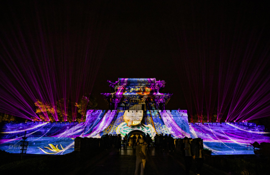 古城新潮,两场城墙光影秀妙染“天下第一庄”的千年文脉